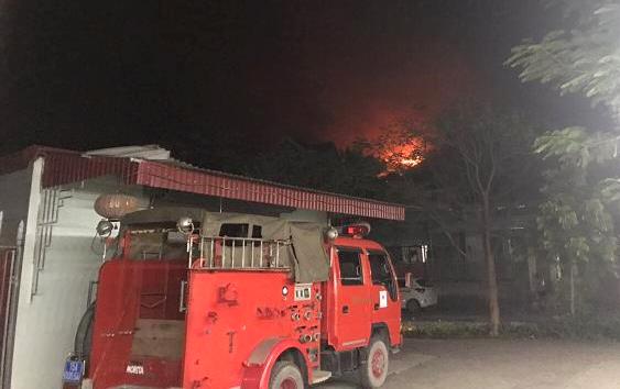 Công an huyện Thủy Nguyên: Phối hợp các lực lượng dập tắt đám cháy tại núi Sơn Đào, huyện Thủy Nguyên